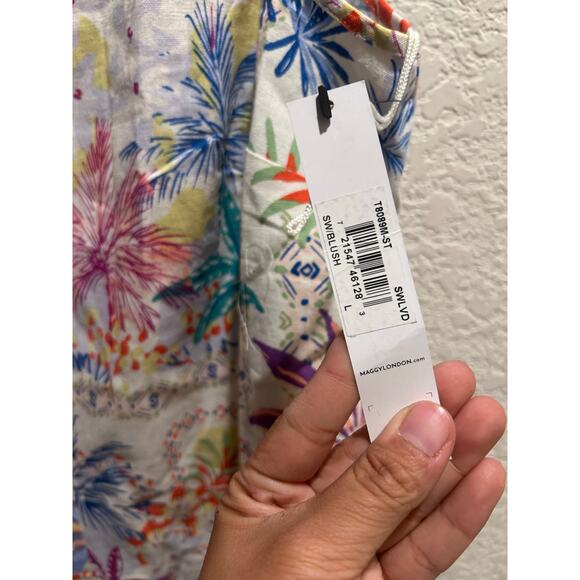 Maggy London Linen Blend Patch Print Shift Mini Dress size Large - Picture 3 of 6